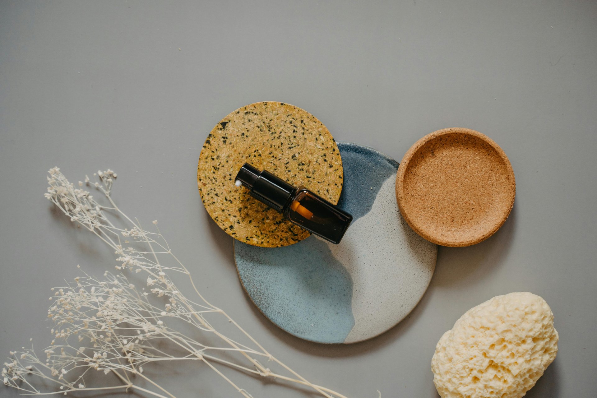 Spa equipment and essential oils